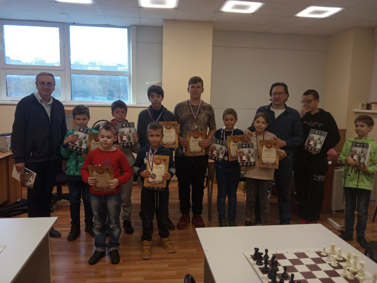 16 и 17 октября во Дворце спорта «Ока» состоялся XXIII открытый детский турнир г.о Пущино по быстрым шахматам, посвященный В.Д. Архипову.
